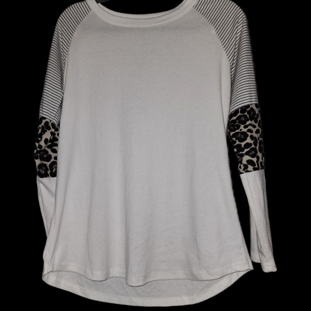 White Long sleeve T-shirt